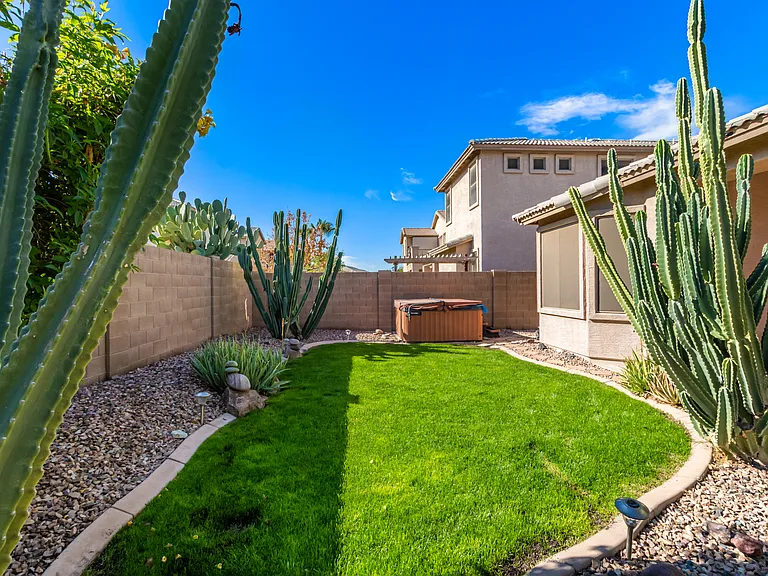 43829 W Snow Dr — Photo 36