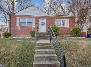 11814 College View Dr, Silver Spring, MD 20902