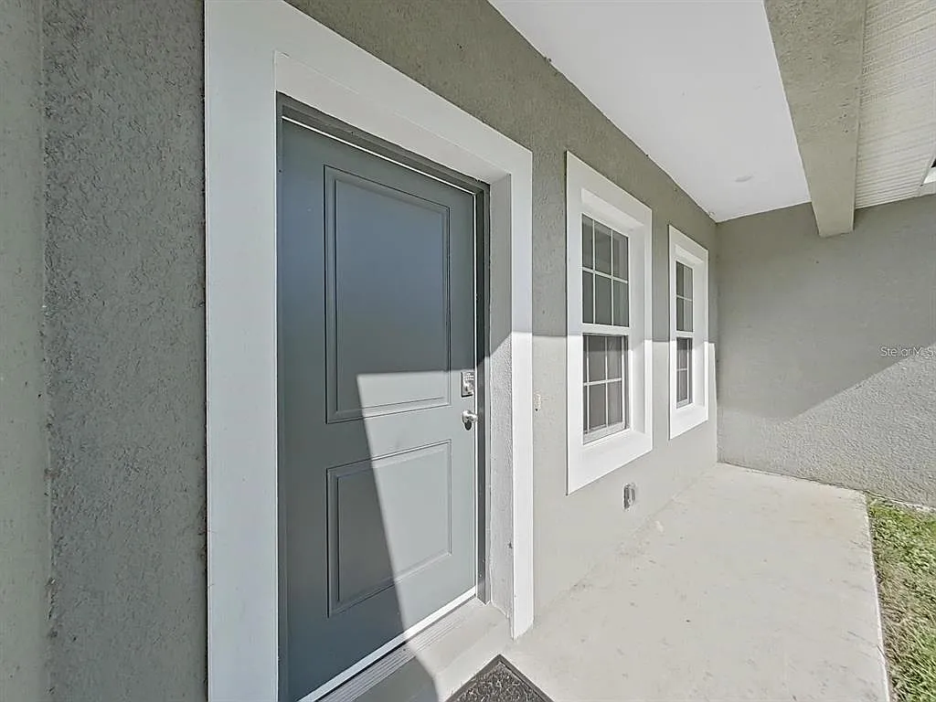4 bed, 2.0 bath, 1578 sqft, $2,200 — Photo 4