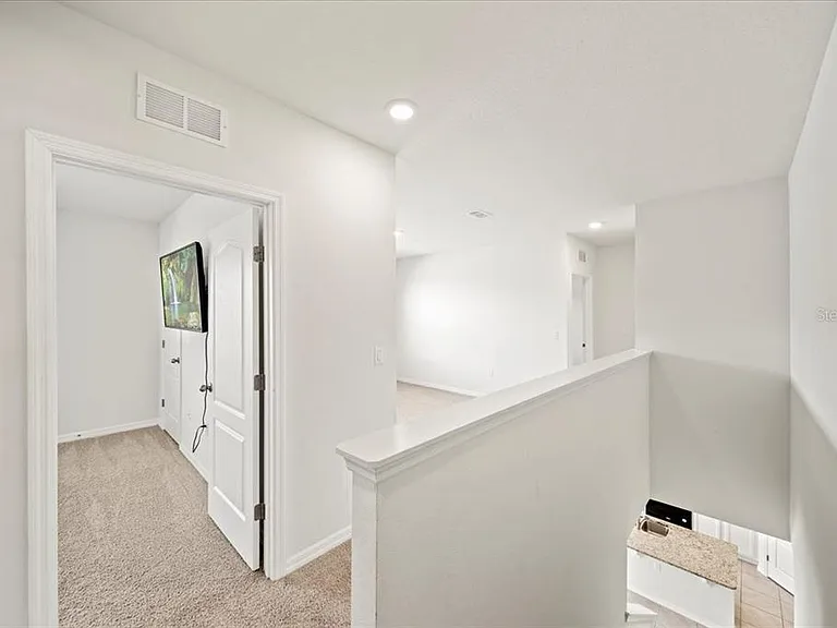 1933 Pristine Loop — Photo 11