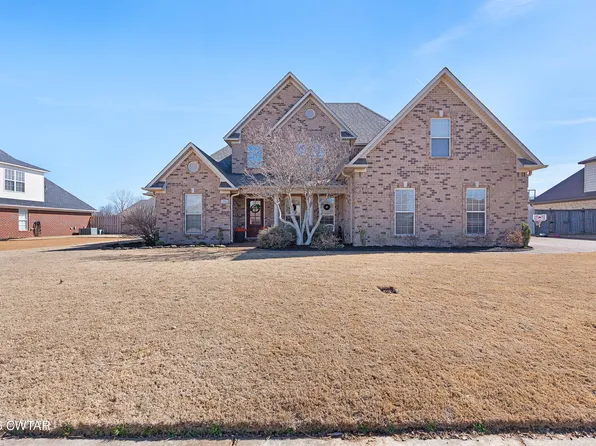 242 Arbor Oaks Dr, Medina, TN 38355