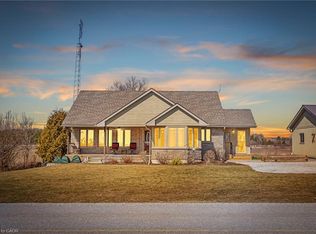 921 S Coast Dr, Walpole, ON N0A 1L0