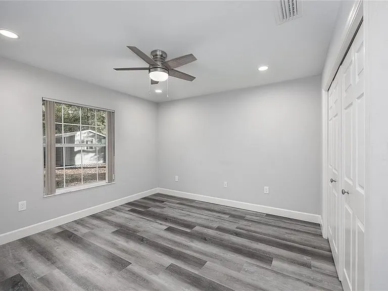 2103 SW 75th Ter — Photo 31