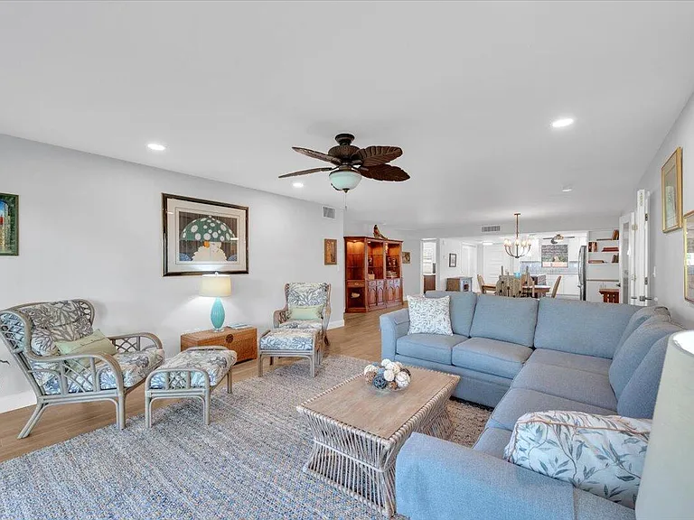 300 N Highway A1A #101H — Photo 10