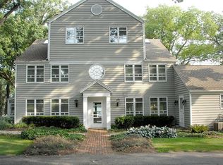 3535 S Shore Dr, Delavan, WI 53115