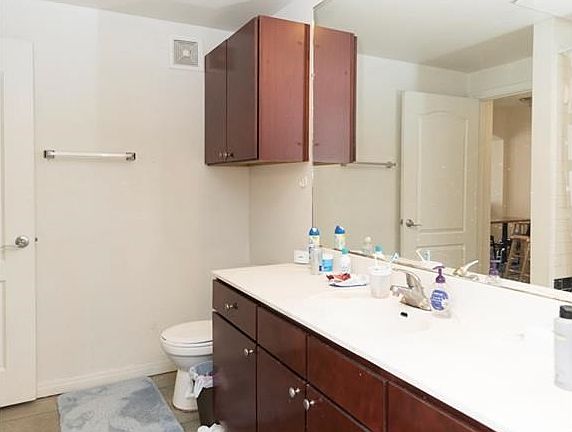 2nd image of 2505 San Gabriel St APT 311