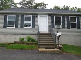 105 Brandegee Ave, Groton, CT 06340