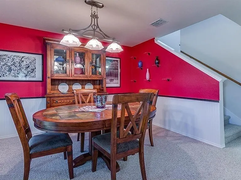 2821 Briargrove Ln — Photo 15