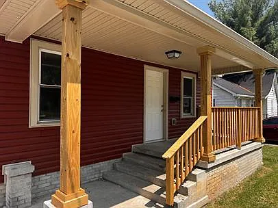 2 bed, 1.0 bath, 806 sqft, $1,150 — Photo 2