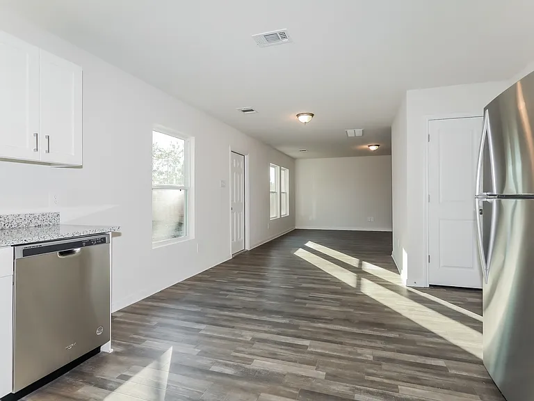 15763 Del Norte Dr — Photo 6