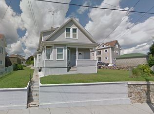 551 1/2 Dartmouth St #1, South Dartmouth, MA 02748