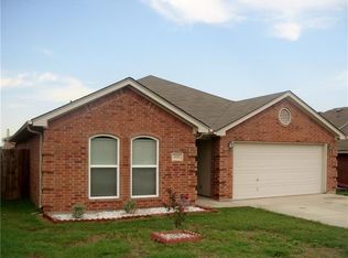 9120 Nathan Dr, White Settlement, TX 76108