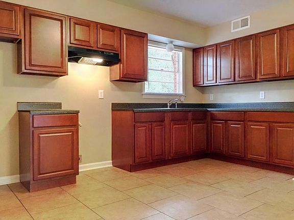 4th image of 3575 Monessen Dr