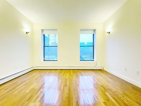 4th image of 86 E 111th St #2