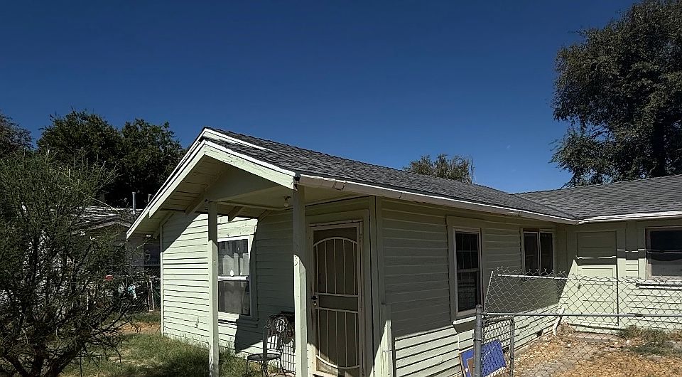 1st image of 523 W Oldfield St