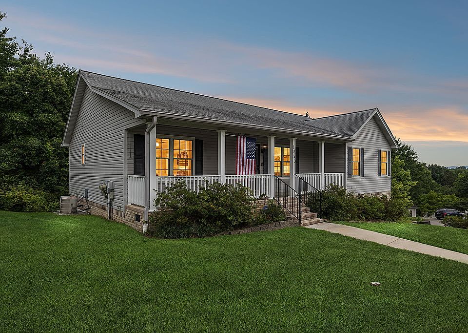 1st image of 1830 Coffeetree Ln #76