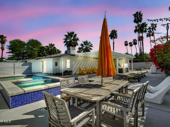 677 S Highland Dr, Palm Springs, CA 92264