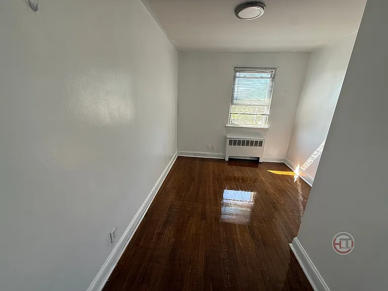 3065 Middletown Rd #2 — Photo 4