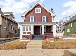 626 W College Ave, Waukesha, WI 53186