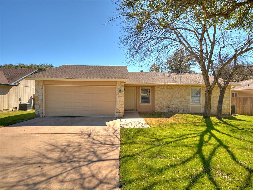 1st image of 410 Honeysuckle Dr