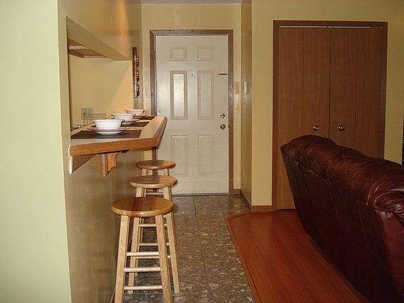 4th image of 8633 Scenicview Dr #H-201