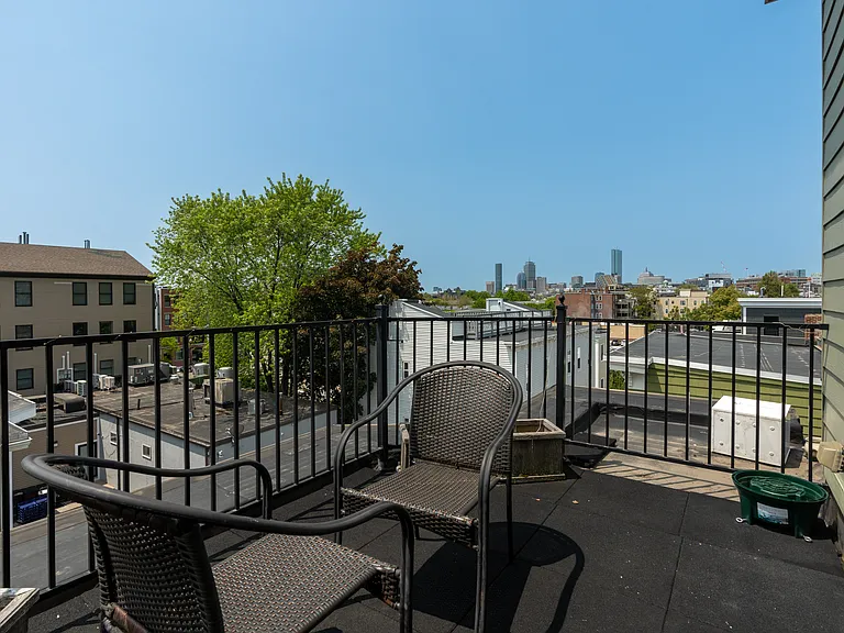 264 Athens St #7 — Photo 18
