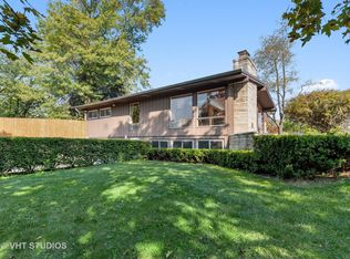 2N214 Amy Ave, Glen Ellyn, IL 60137