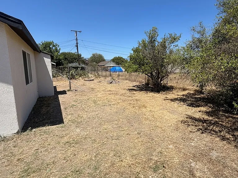 127 N Date Ave — Photo 7