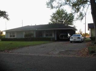 930 Russwin St, Clarksdale, MS 38614