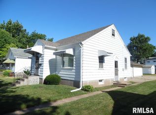 923 13th Ave, Fulton, IL 61252