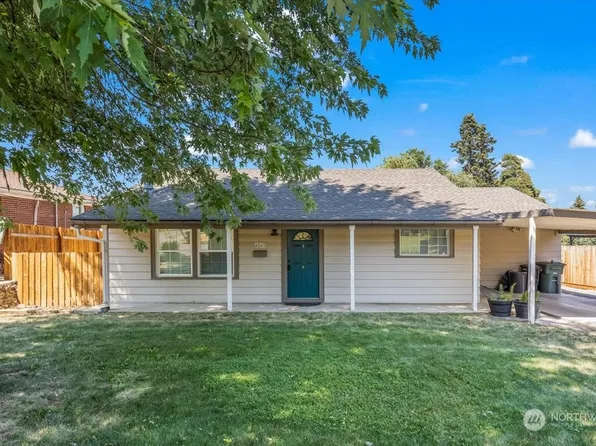 3207 Sharon Way, Yakima, WA 98902