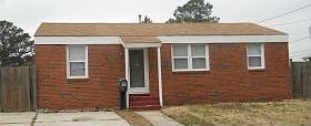1st image of 704 Pond Ln
