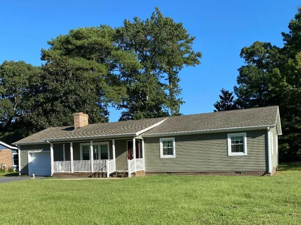 4106 Sunnywood Dr, Chincoteague Island, VA 23336