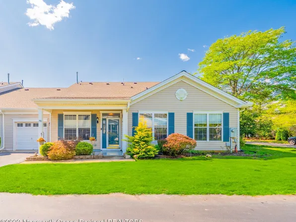 78 Jadelawns Drive, Lakewood, NJ 08701