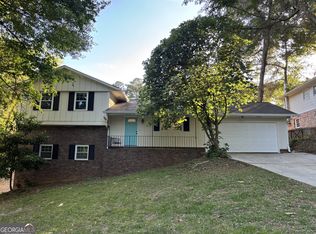126 Azalea Dr, Peachtree City, GA 30269