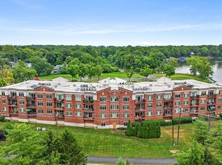 20971 Shoreline Ct APT 312, Noblesville, IN
