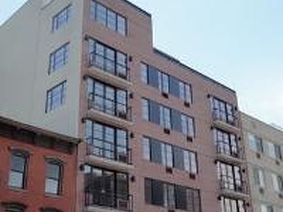 4th image of 523 Court St #5C