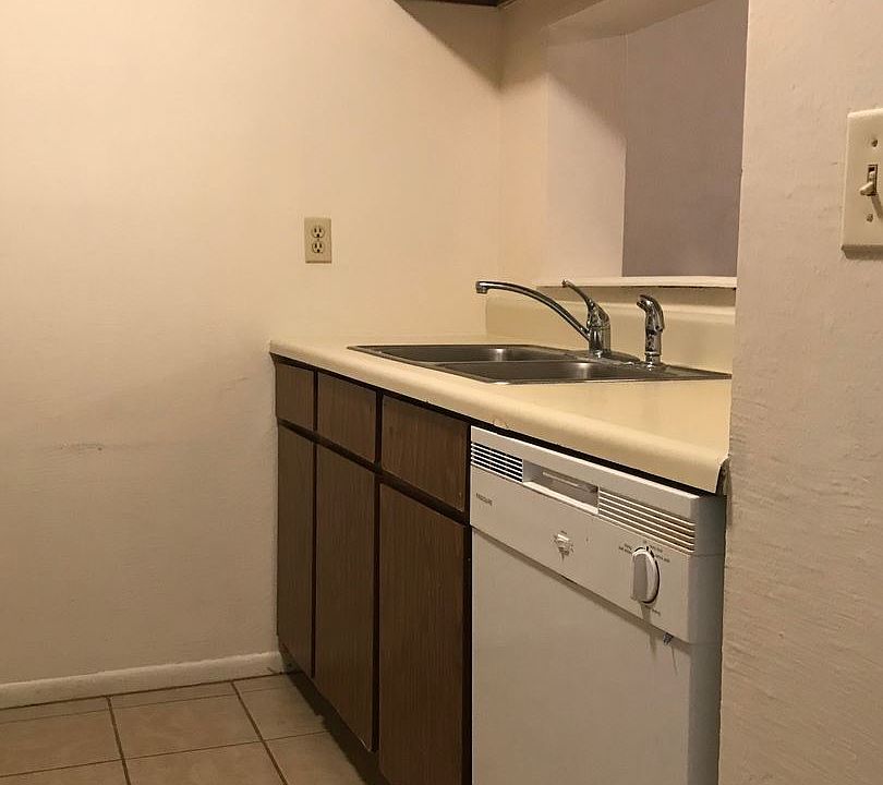 1st image of 130 N Meyers Dr APT C