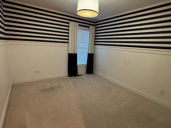 5th image of 1731 Bellshire Way