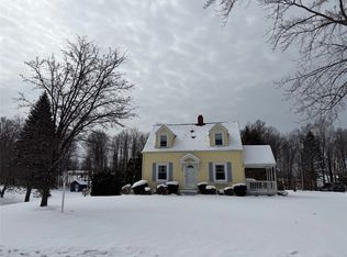 2804 Wellington Rd, Erie, PA 16506