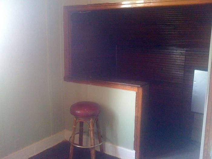 1st image of 612 N Halifax Ave APT 4