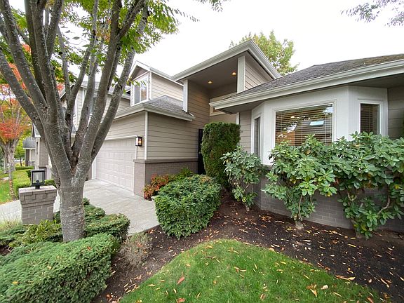 2nd image of 124 8th Ln NE