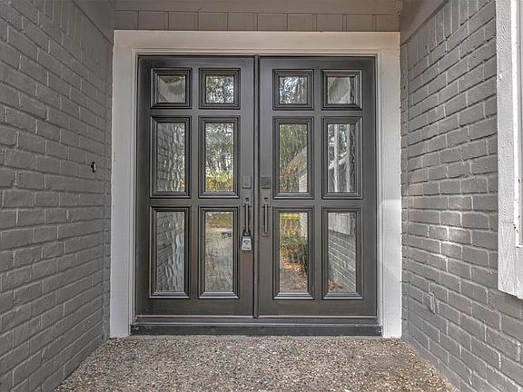 3rd image of 1 Summit Lake Dr