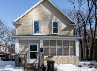 614 University Dr S, Fargo, ND 58103