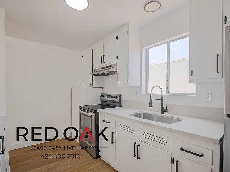 26674 Ward St #4 — Photo 4
