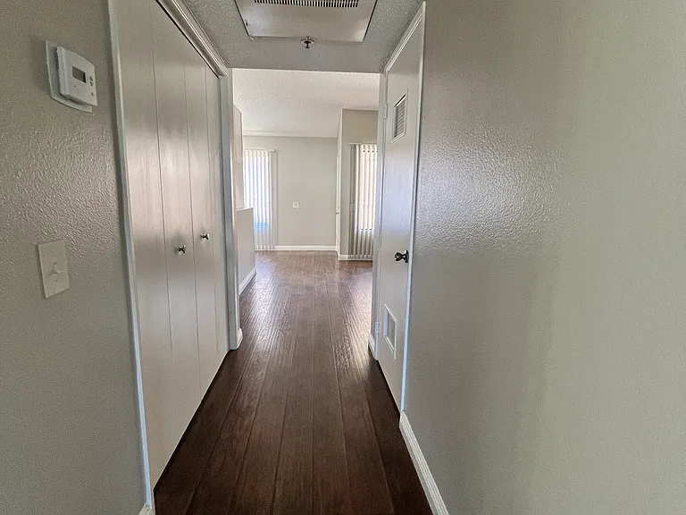 Orange Villa Senior Apartments — Photo 6