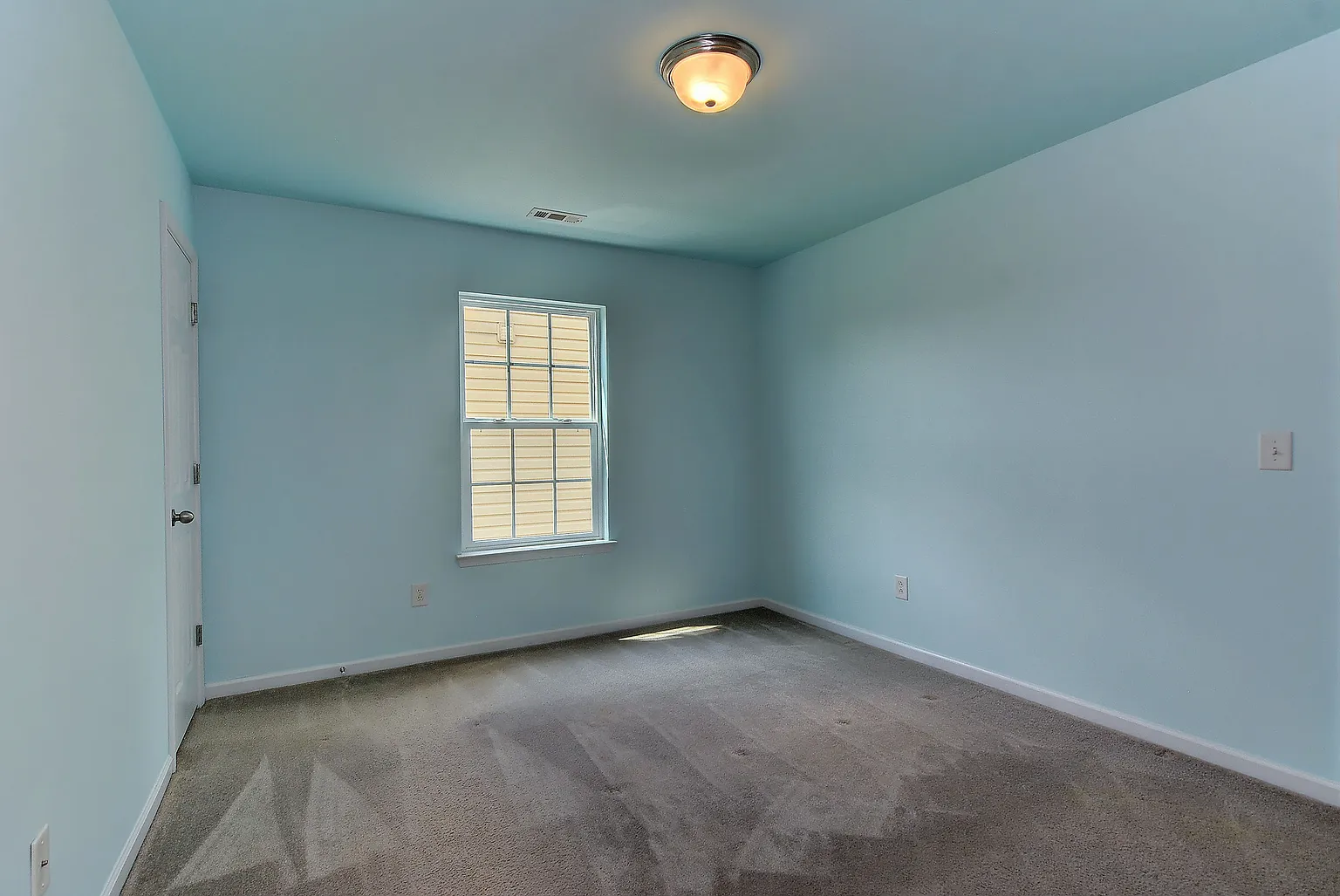 16703 Prairie Falcon Ln photo 1