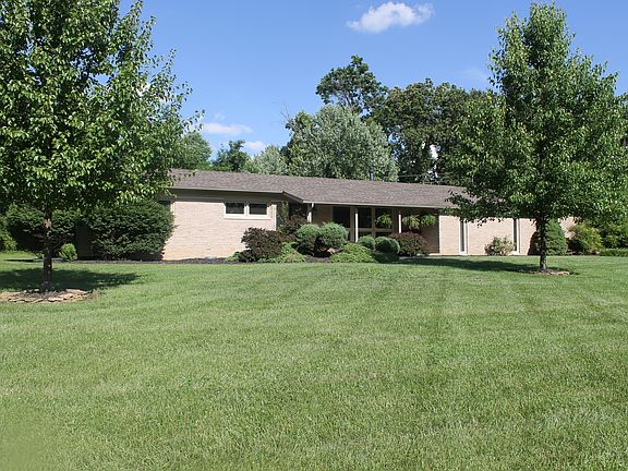 3rd image of 600 Vickie Ln