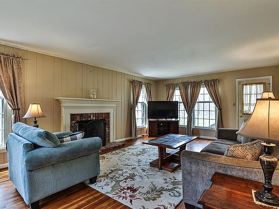 5th image of 514 Lakeridge Dr