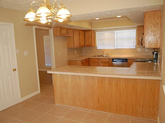 Spacious Kitchen